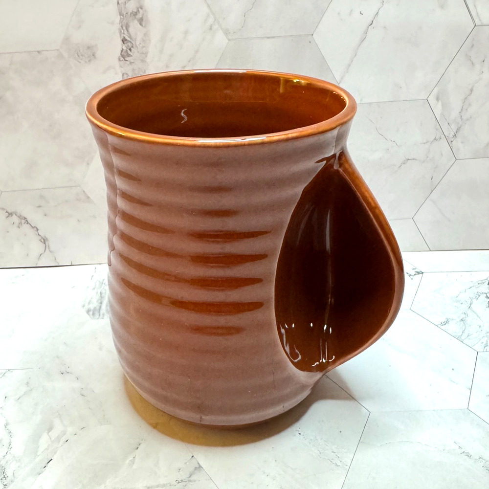 Hand Warmer Mug Stoneware 16 Oz Right Hand DEI Dennis East Brown Coffee Tea EUC